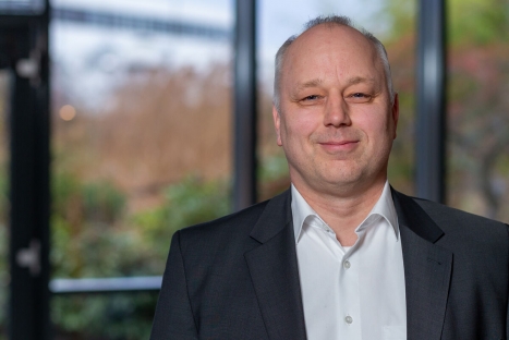 Bernhard Cziesla ist Generalbevollmächtigter der Toyota Leasing -